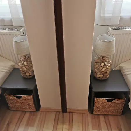 Silver Apartman